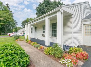 5658 Palmyra Rd, Pittsford, NY 14534