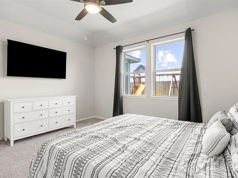 5347 Sunny Ray Dr — Photo 17