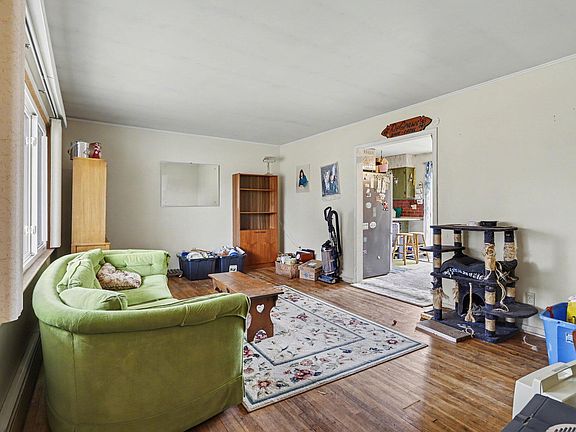 5th image of 4761 Two Mile Rd