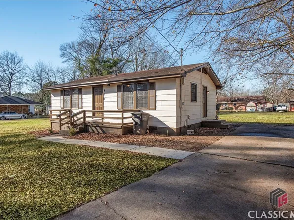 410 E Barnett Street, Washington, GA 30673