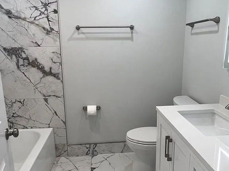 3-765 Columbia Rd — Photo 7