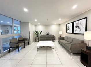 5 Brookbanks Dr, Toronto, ON M3A 2S7