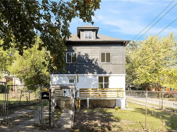 3242 Roberts St, Kansas City, MO 64124