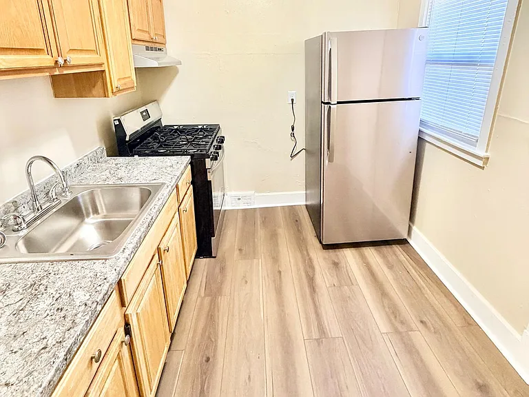 269 Norton St #2B — Photo 2