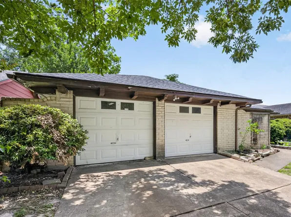 9222 Vanwood St, Houston, TX 77040