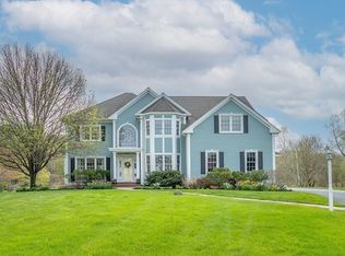 2 Hay Bale Rd, Andover, MA 01810