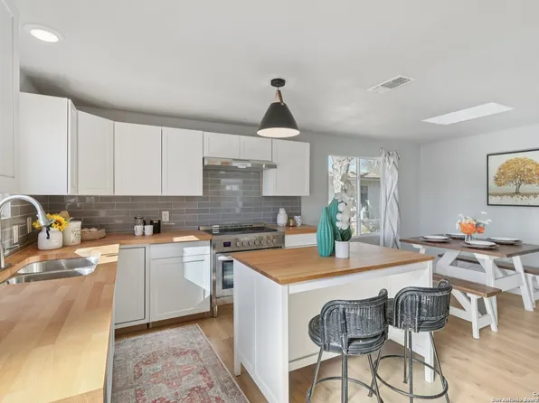 404 Harper, Seguin, TX 78155