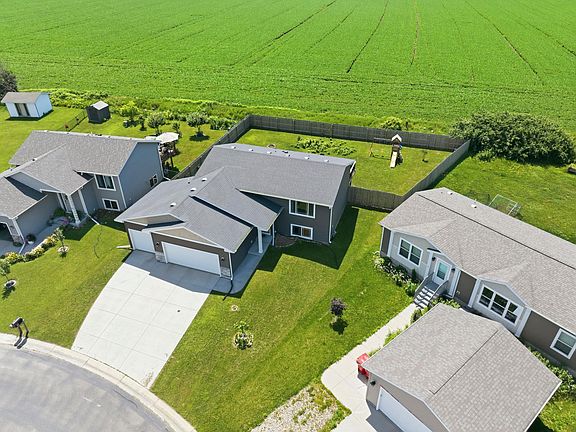 5th image of 59 Southfork Pl SE