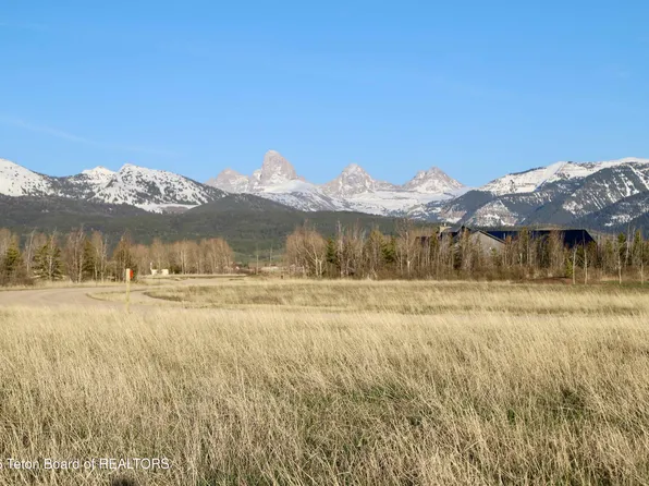 1360 Stillwater Loop, Driggs, ID 83452