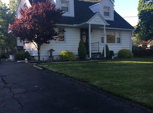 458 Convent Rd, Blauvelt, NY 10913