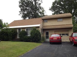 104 Brooke Dr, Syracuse, NY 13212