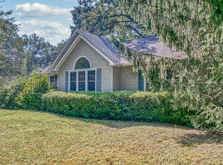 1737 Heathrow Dr, Cookeville, TN 38506
