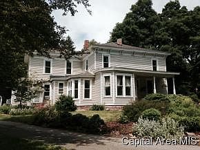3rd image of 16183 Rock Creek Ave
