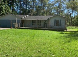1240 Honeybee St, Vidor, TX 77662