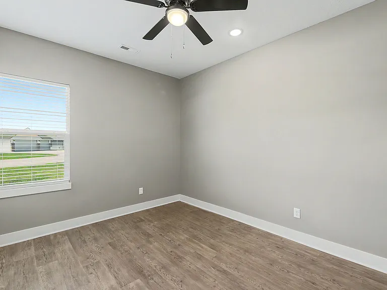 805 S Trails Head St — Photo 29