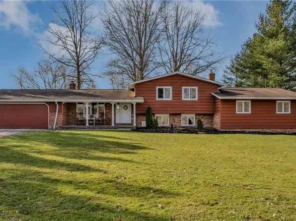 13451 Chardon Windsor Rd, Chardon, OH 44024