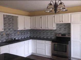 201 Pierce St, Maple Hill, KS 66507