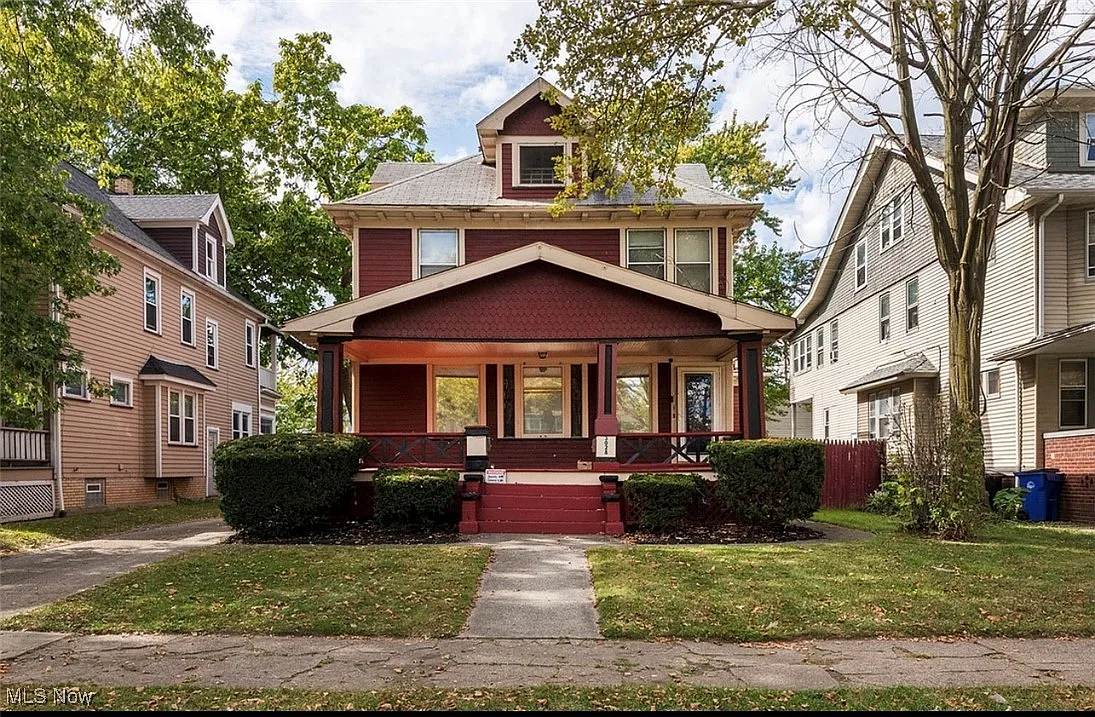 3028 West Blvd photo 1