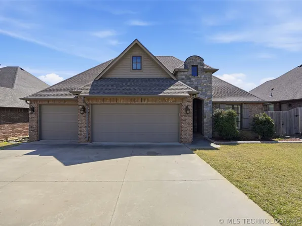 7406 E 83rd Pl N, Owasso, OK 74055