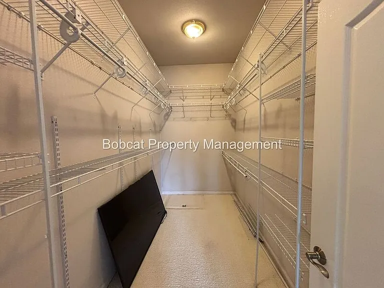 963 Ranchview Cir — Photo 36