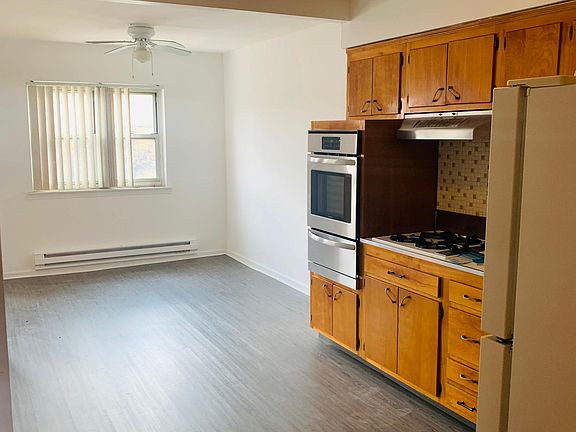 4th image of 7007 57th Dr Floor 3