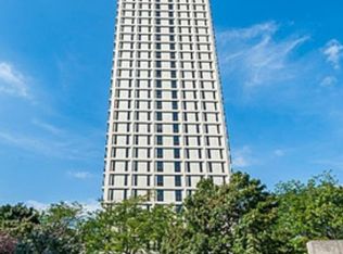 1960 N Lincoln Park W APT 304, Chicago, IL 60614