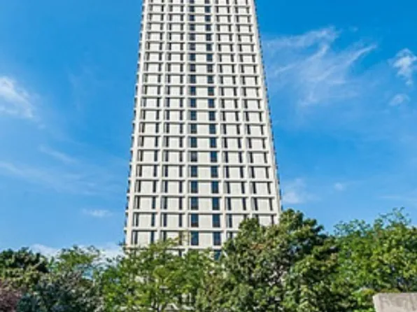 1960 N Lincoln Park W APT 304, Chicago, IL 60614