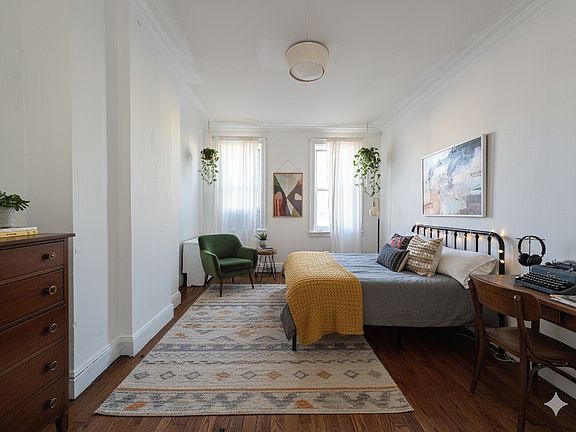 2nd image of 140 Wilson Ave APT 3R