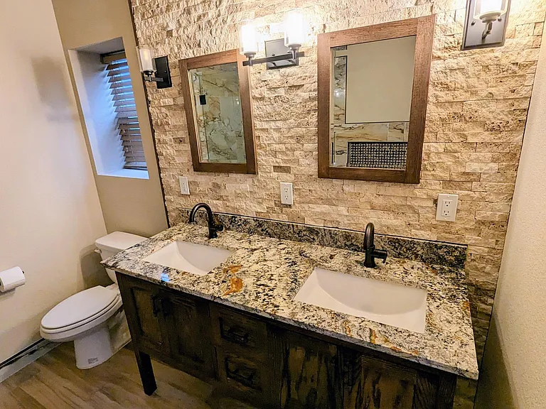 246 Primrose Dr — Photo 6