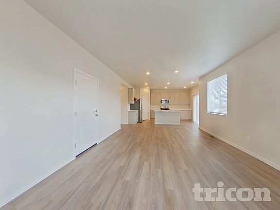 3rd image of 1368 Orchard St