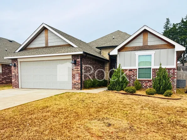 1113 Magnolia Dr, Noble, OK 73068