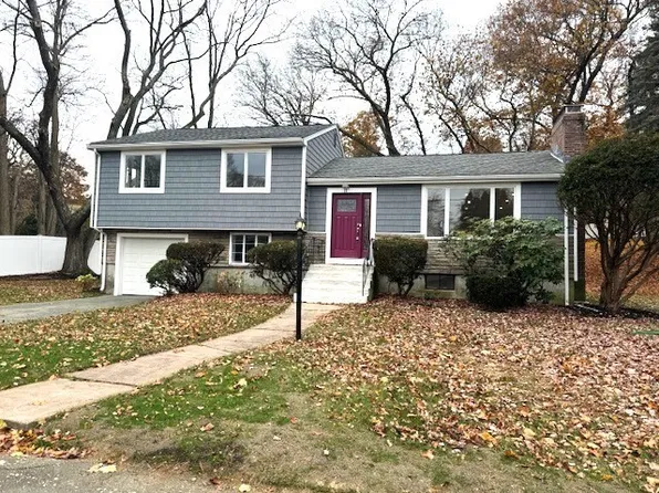 11 Ashmont Rd #11, Wellesley Hills, MA 02481