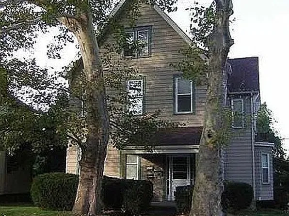 1323 Vance Ave, Coraopolis, PA 15108