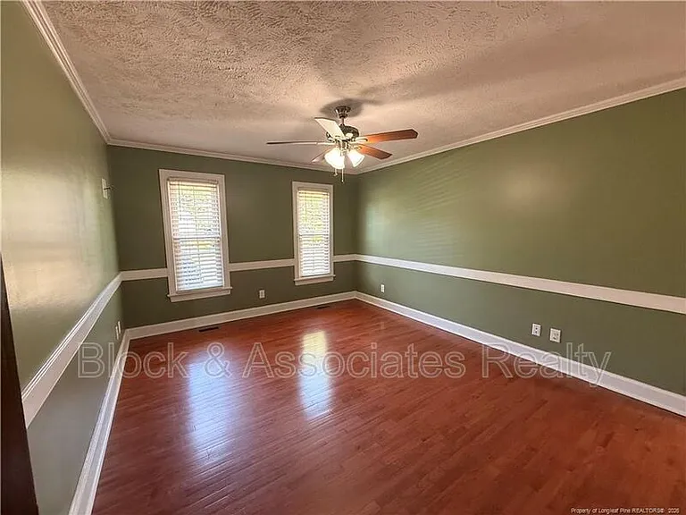 3460 McChoen Dr — Photo 9