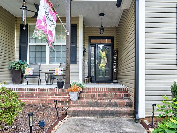 5th image of 4115 Geneva Drive