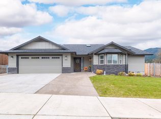 900 NW Bishop St, Grants Pass, OR