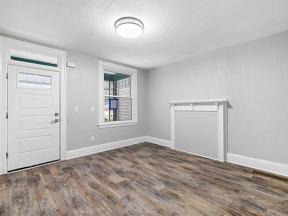 5th image of 237 Glen Caladh St