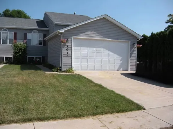 701 Davidson Dr Unit B, Minooka, IL 60447