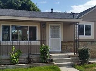 402 W F St, Wilmington, CA 90744