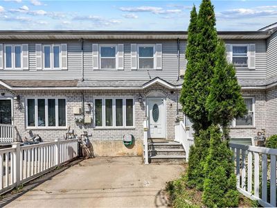104 Pearsall St, Staten Island, NY, 10305