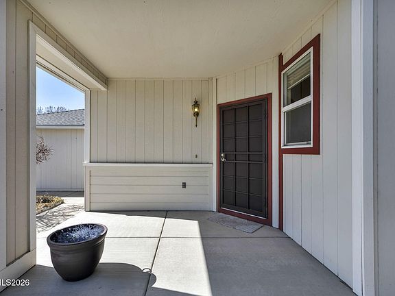 3rd image of 5385 Santa Anita Dr