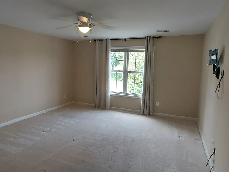5001 Old Bartholows Rd — Photo 31