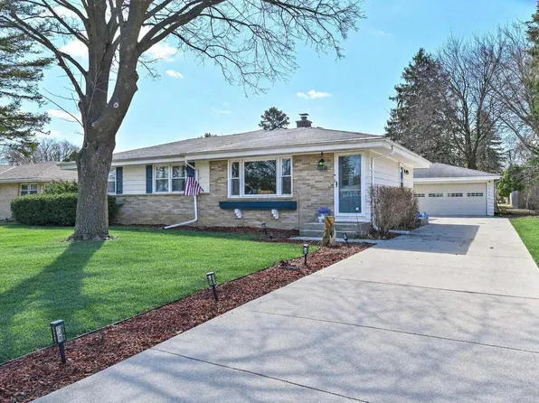 6383 West Darnel AVENUE, Brown Deer, WI 53223