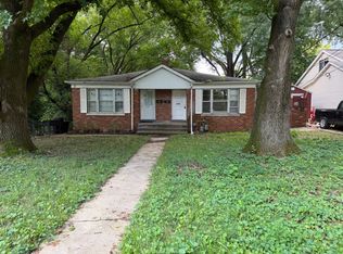 316 W H St, Belleville, IL 62226