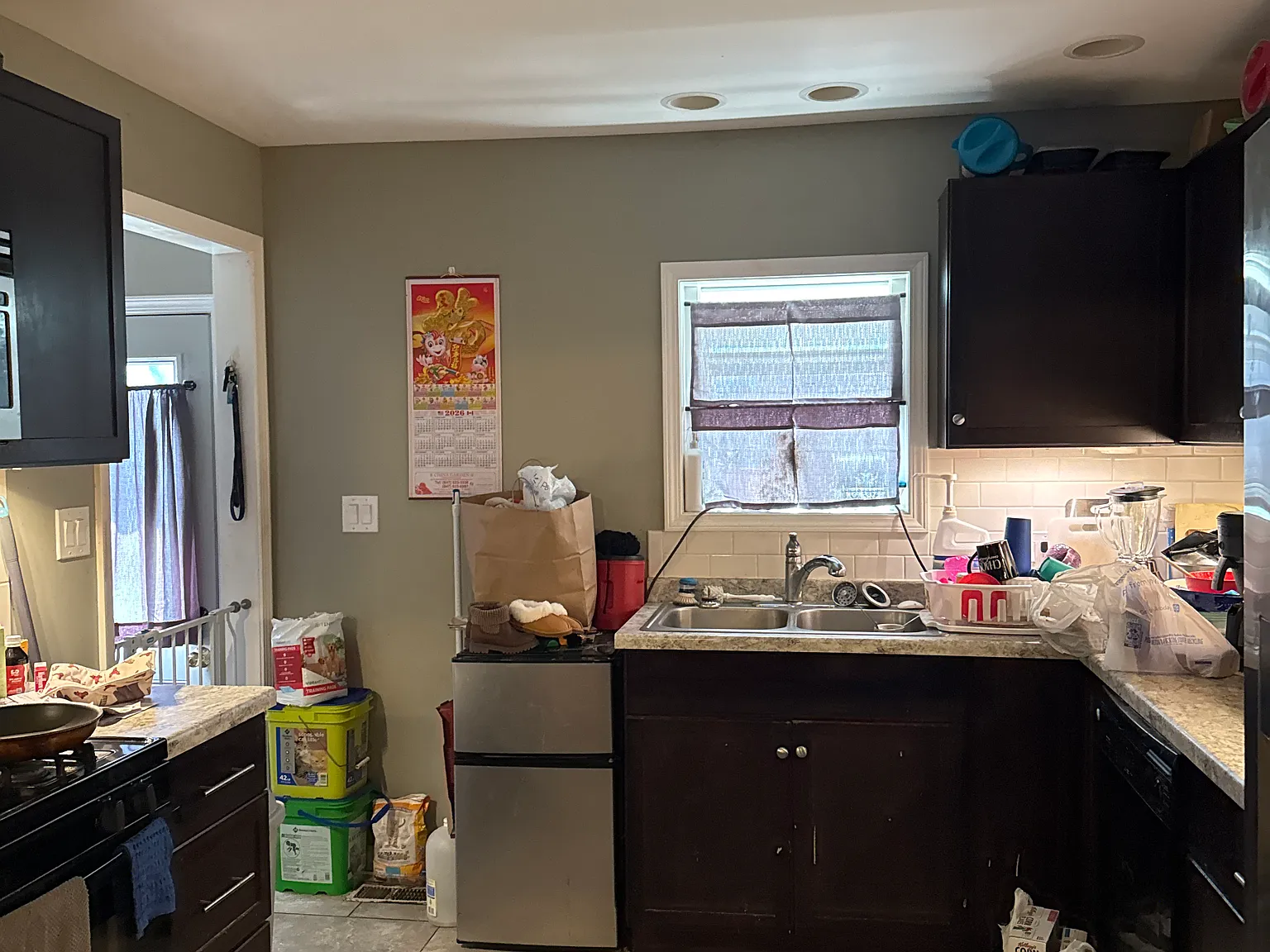 3 bed, 1124 sqft, $2,150 — Photo 2