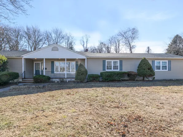 478 Fox Avenue, Belford, NJ 07718