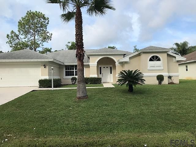 1st image of 7 Wood Crest Ln