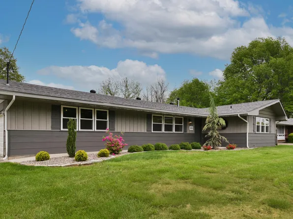 2823 E Catalpa Street, Springfield, MO 65804