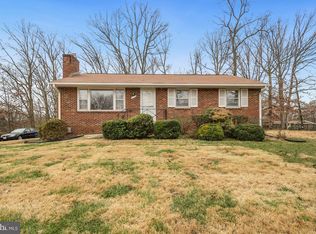 11310 Stephen Ln, Beltsville, MD 20705
