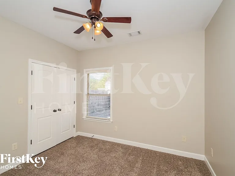 7706 Authur Dr — Photo 12